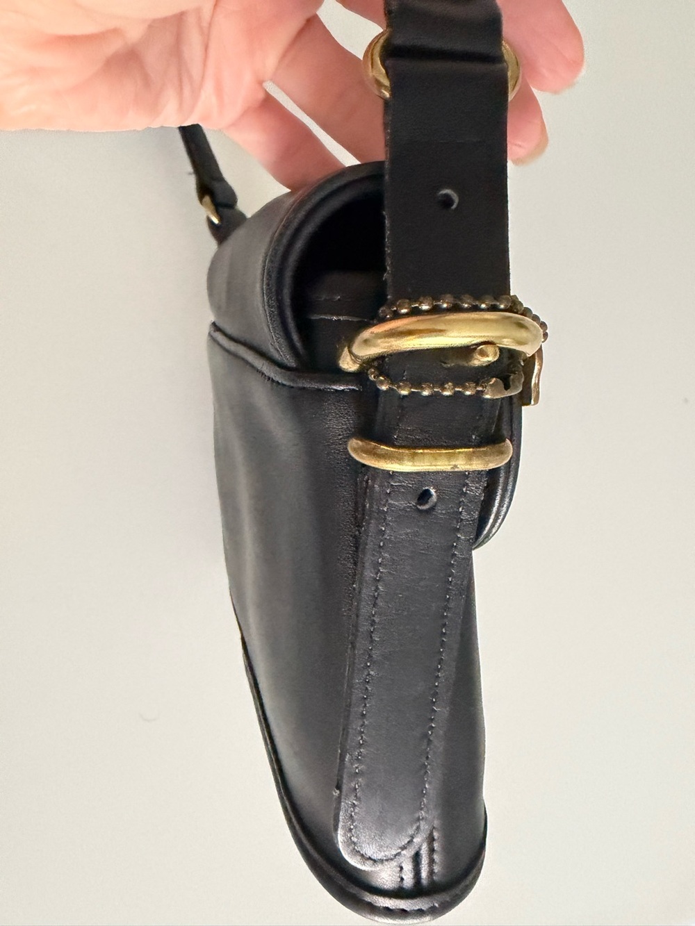 Vintage Coach  Equestrian  Flap Black Leather Crossbody Bag - Picture 9 of 16